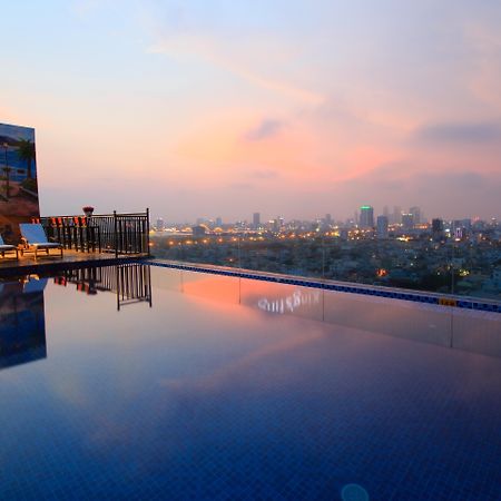 Fivitel King Hotel Da Nang Buitenkant foto