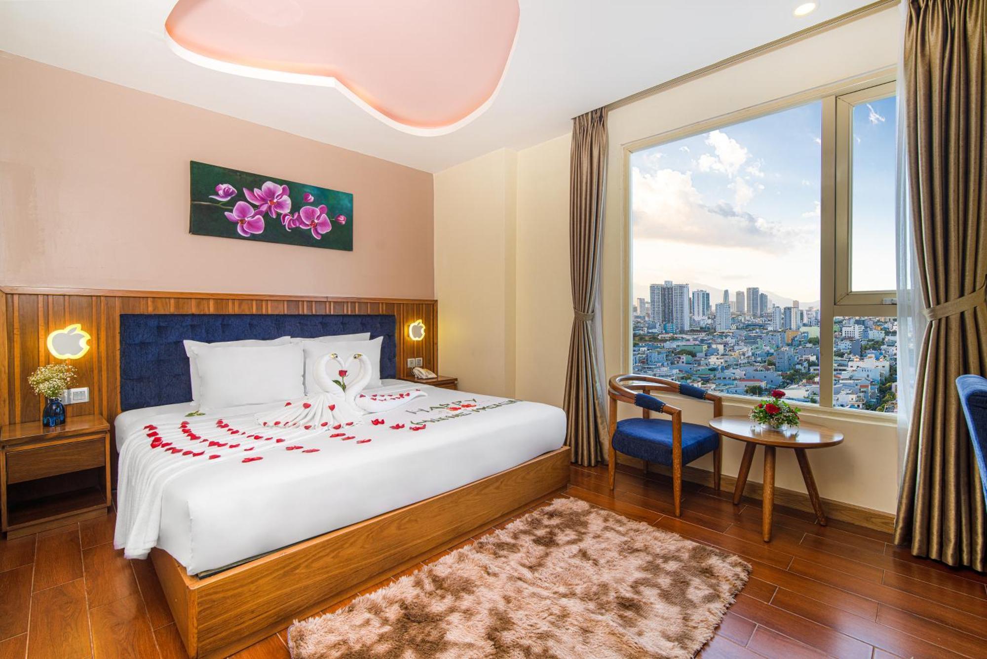 Fivitel King Hotel Da Nang Buitenkant foto